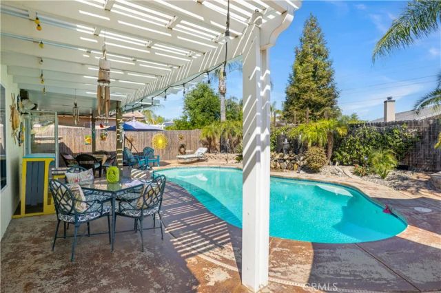 6202 Calabria Drive, Bakersfield, CA 93308