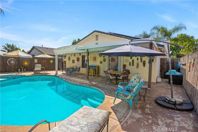 6202 Calabria Drive, Bakersfield, CA 93308