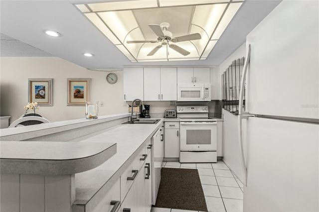 4841 S ATLANTIC AVENUE D202, New Smyrna Beach, FL 32169