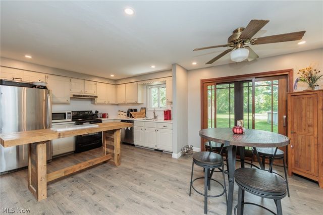 6065 Avon Belden Road, North Ridgeville, OH 44039