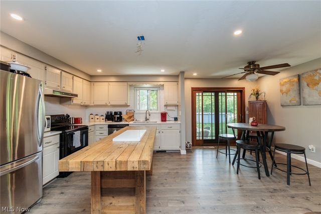 6065 Avon Belden Road, North Ridgeville, OH 44039