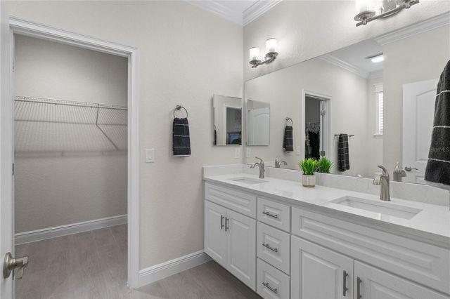 4790 NE 125TH LOOP, Oxford, FL 34484