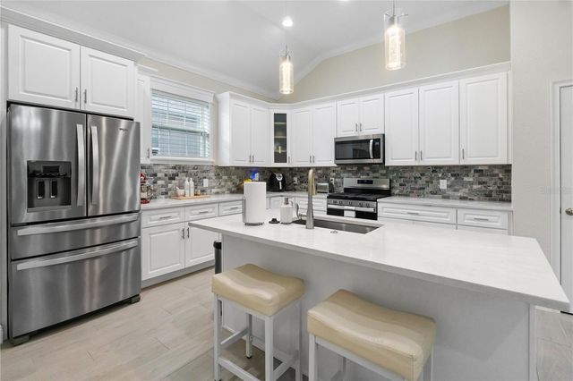 4790 NE 125TH LOOP, Oxford, FL 34484