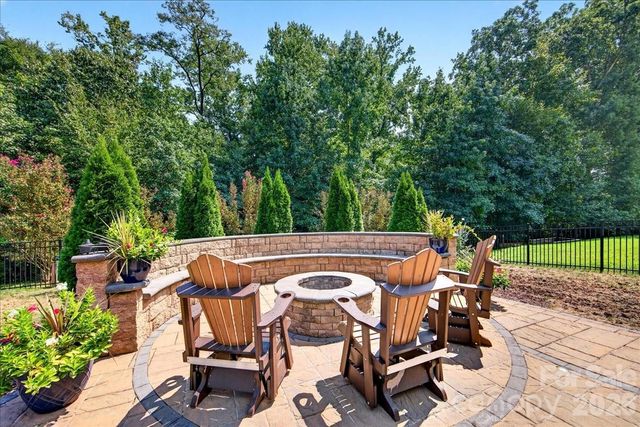 2518 Logan Caroline Lane, Monroe, NC 28110