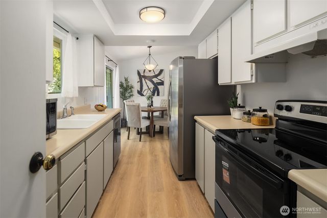 8012 NE 128th Street, Kirkland, WA 98034