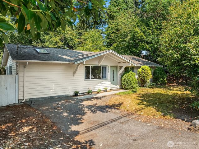 8012 NE 128th Street, Kirkland, WA 98034