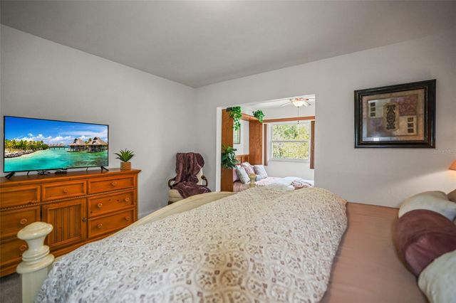 4565 DUHME ROAD 102, St Petersburg, FL 33708