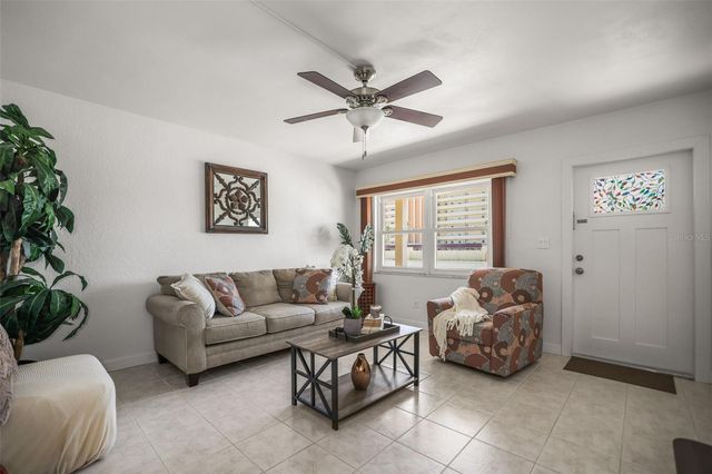4565 DUHME ROAD 102, St Petersburg, FL 33708