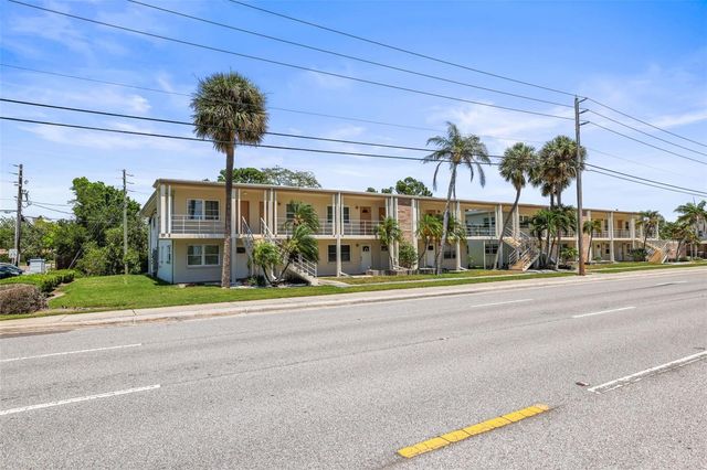 4565 DUHME ROAD 102, St Petersburg, FL 33708