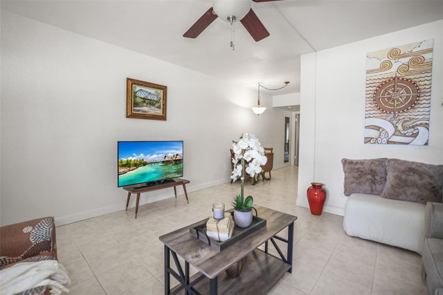 4565 DUHME ROAD 102, St Petersburg, FL 33708