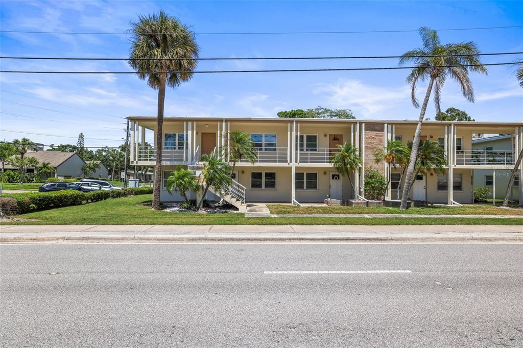 4565 DUHME ROAD 102, St Petersburg, FL 33708