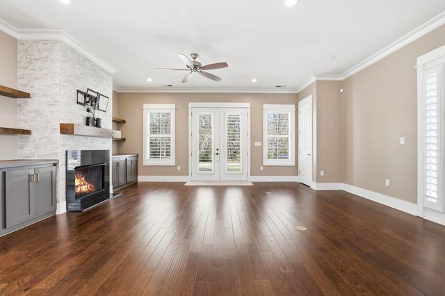 202 Spreading Oak Dr., Pawleys Island, SC 29585