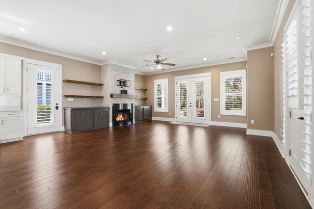 202 Spreading Oak Dr., Pawleys Island, SC 29585