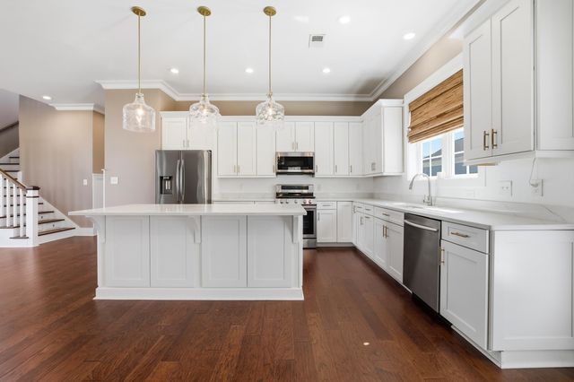 202 Spreading Oak Dr., Pawleys Island, SC 29585