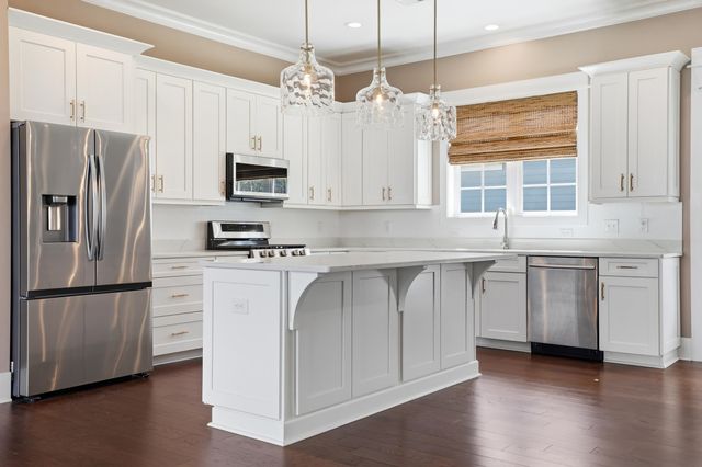 202 Spreading Oak Dr., Pawleys Island, SC 29585