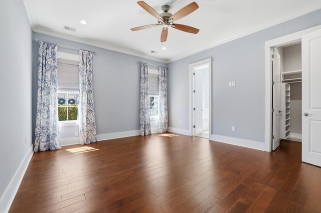 202 Spreading Oak Dr., Pawleys Island, SC 29585