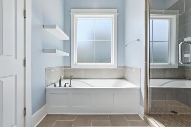 202 Spreading Oak Dr., Pawleys Island, SC 29585