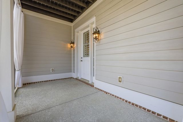 202 Spreading Oak Dr., Pawleys Island, SC 29585