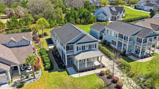 202 Spreading Oak Dr., Pawleys Island, SC 29585