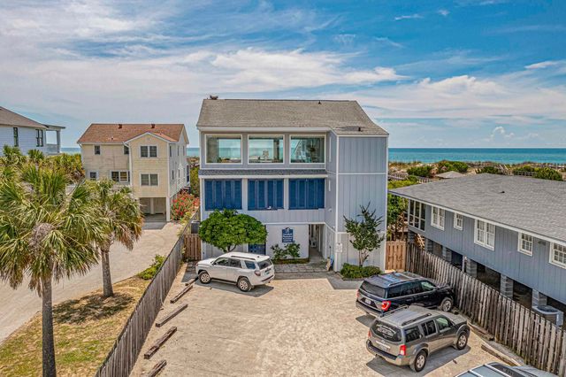 202 Spreading Oak Dr., Pawleys Island, SC 29585