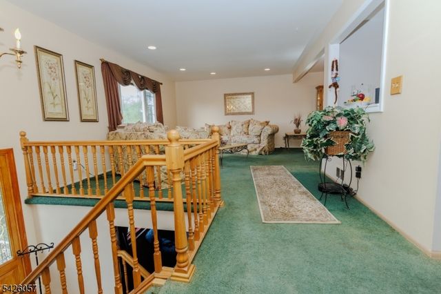286 Harris Ave, Middlesex Boro, NJ 08846