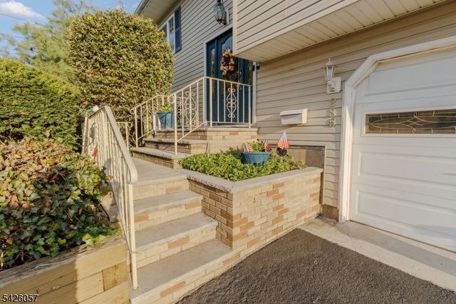 286 Harris Ave, Middlesex Boro, NJ 08846