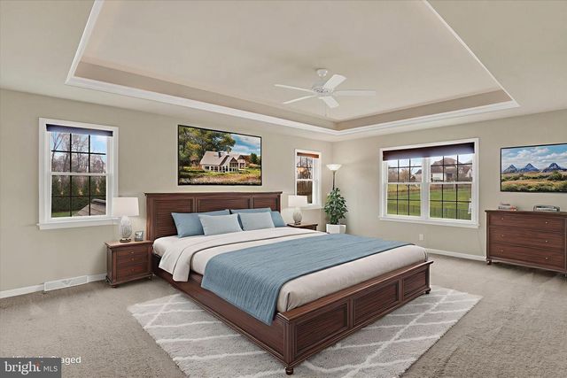 6400 FARMCREST LN, Harrisburg, PA 17111