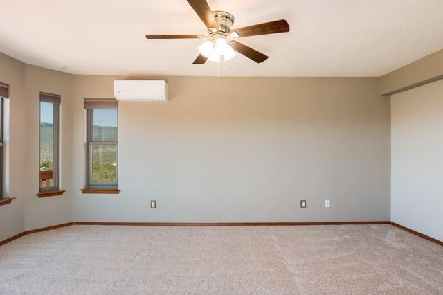 3 La Vuelta Road, Tijeras, NM 87059