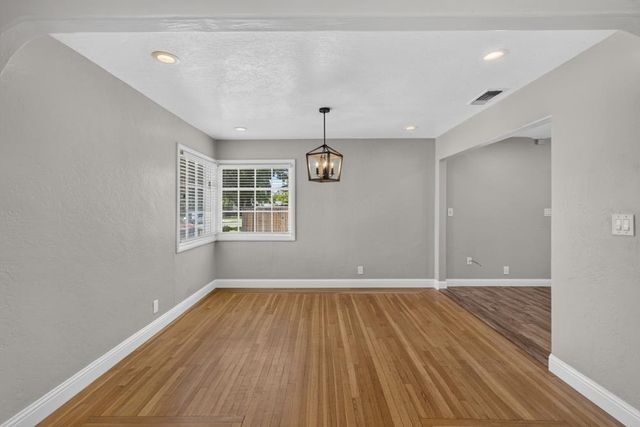 680 El Encino Way, Sacramento, CA 95864