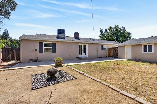 680 El Encino Way, Sacramento, CA 95864