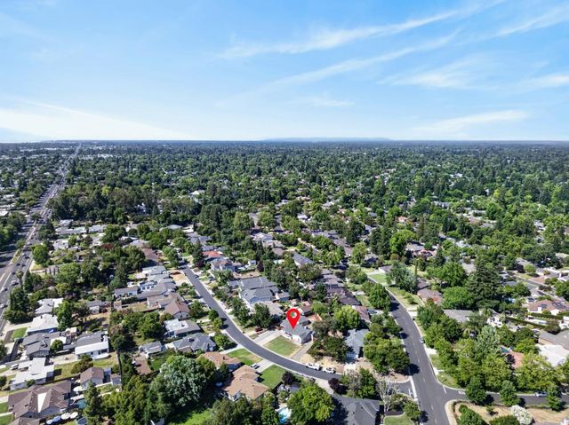680 El Encino Way, Sacramento, CA 95864