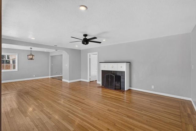 680 El Encino Way, Sacramento, CA 95864