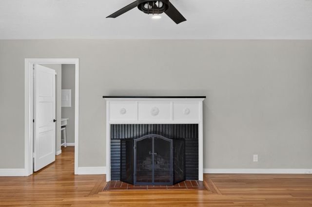 680 El Encino Way, Sacramento, CA 95864