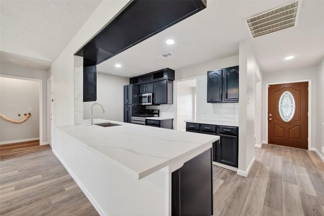 16314 Edgemont Drive, Houston, TX 77053