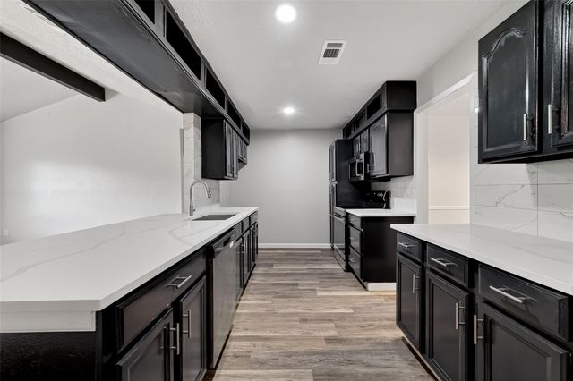 16314 Edgemont Drive, Houston, TX 77053