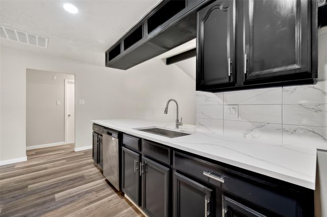 16314 Edgemont Drive, Houston, TX 77053