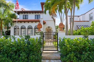 112 Roosevelt Place, West Palm Beach, FL 33405