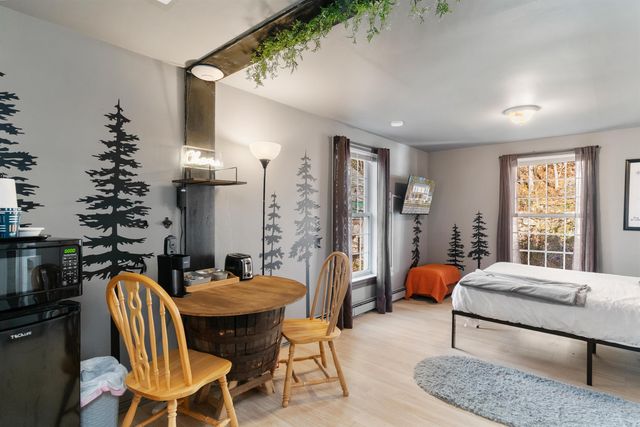 7137 US Route 4, Bridgewater, VT 05034
