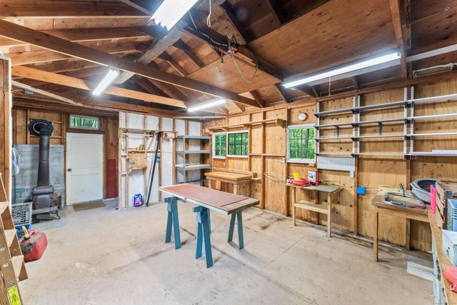 271 Hattertown Road, Monroe, CT 06468