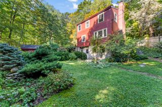 271 Hattertown Road, Monroe, CT 06468