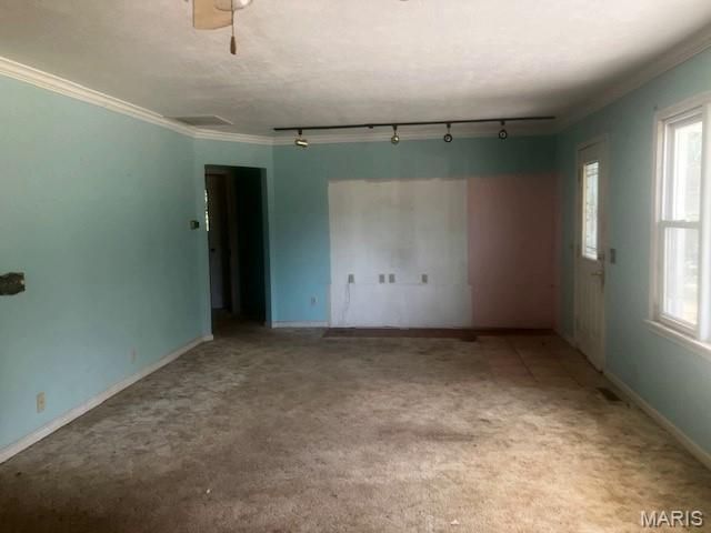 6 W Taylor, Dexter, MO 63841