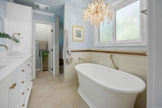 1818 Avocado Road, Oceanside, CA 92054