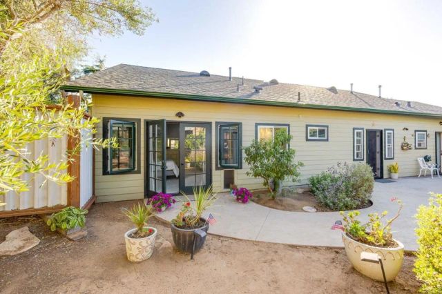 1818 Avocado Road, Oceanside, CA 92054