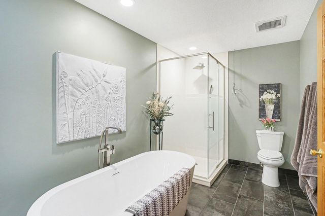 2100 Brooke Lane, Hastings, MN 55033