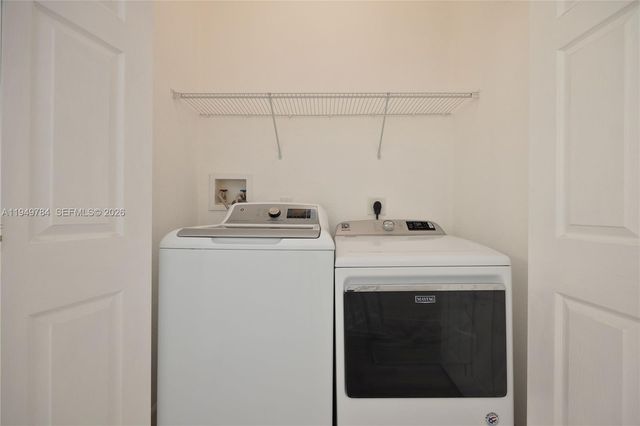 11224 NW 87th St, Doral, FL 33178