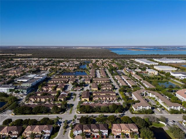 11224 NW 87th St, Doral, FL 33178