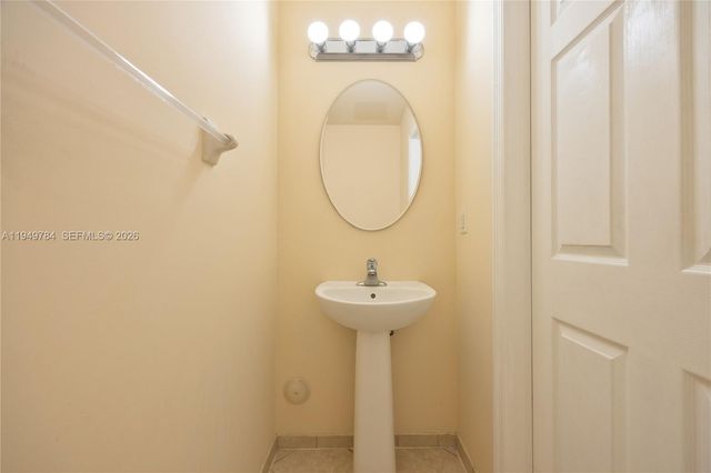 11224 NW 87th St, Doral, FL 33178