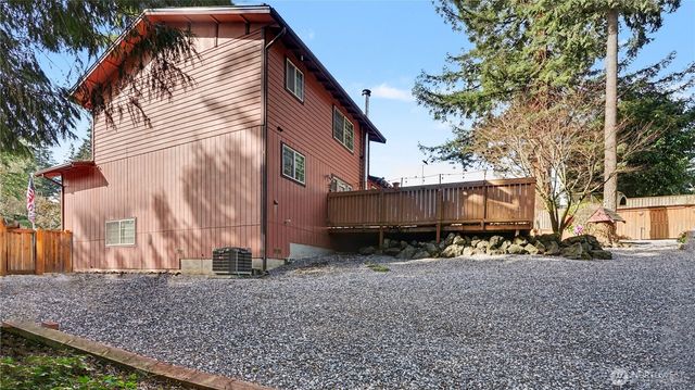 9505 29th Street Court E, Edgewood, WA 98371