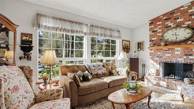 9505 29th Street Court E, Edgewood, WA 98371