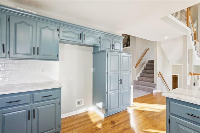 7336 N Wallace Avenue, Kansas City, MO 64158